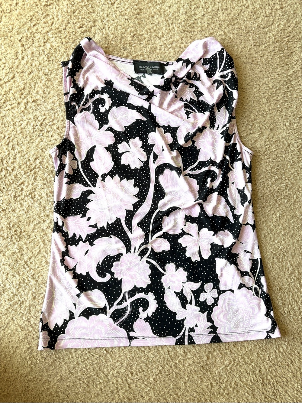 Flattering Y2K Graphic Printed Sleeveless Top